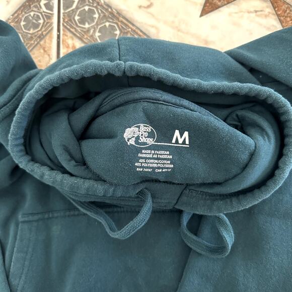Medium Bass Pro Shop Green Hoodie - Picture 3 of 6